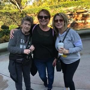 Meet your Posher, Dana